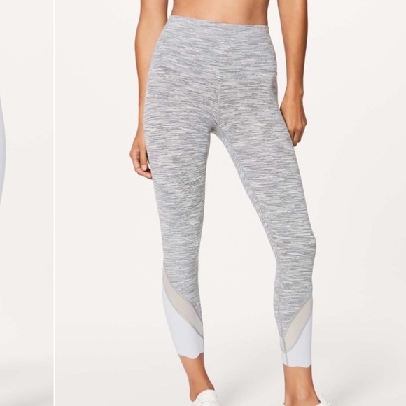 Lululemon Wunder Under Crop II Scallop 23" Wee Are From Space Silver Spoon - Picture 8 of 8